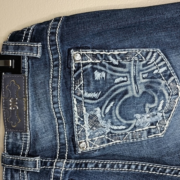 Miss Me Mid Rise Easy Boot Jeans - Picture 3 of 7